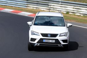 Дорожные испытания SEAT Ateca Cupra в Нюрбургринге