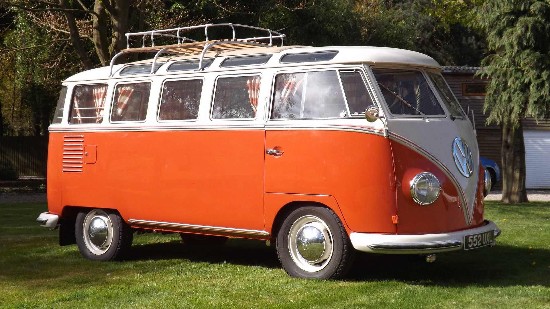 Ретро-кемпер Volkswagen T1 Samba 1959 года выпуска