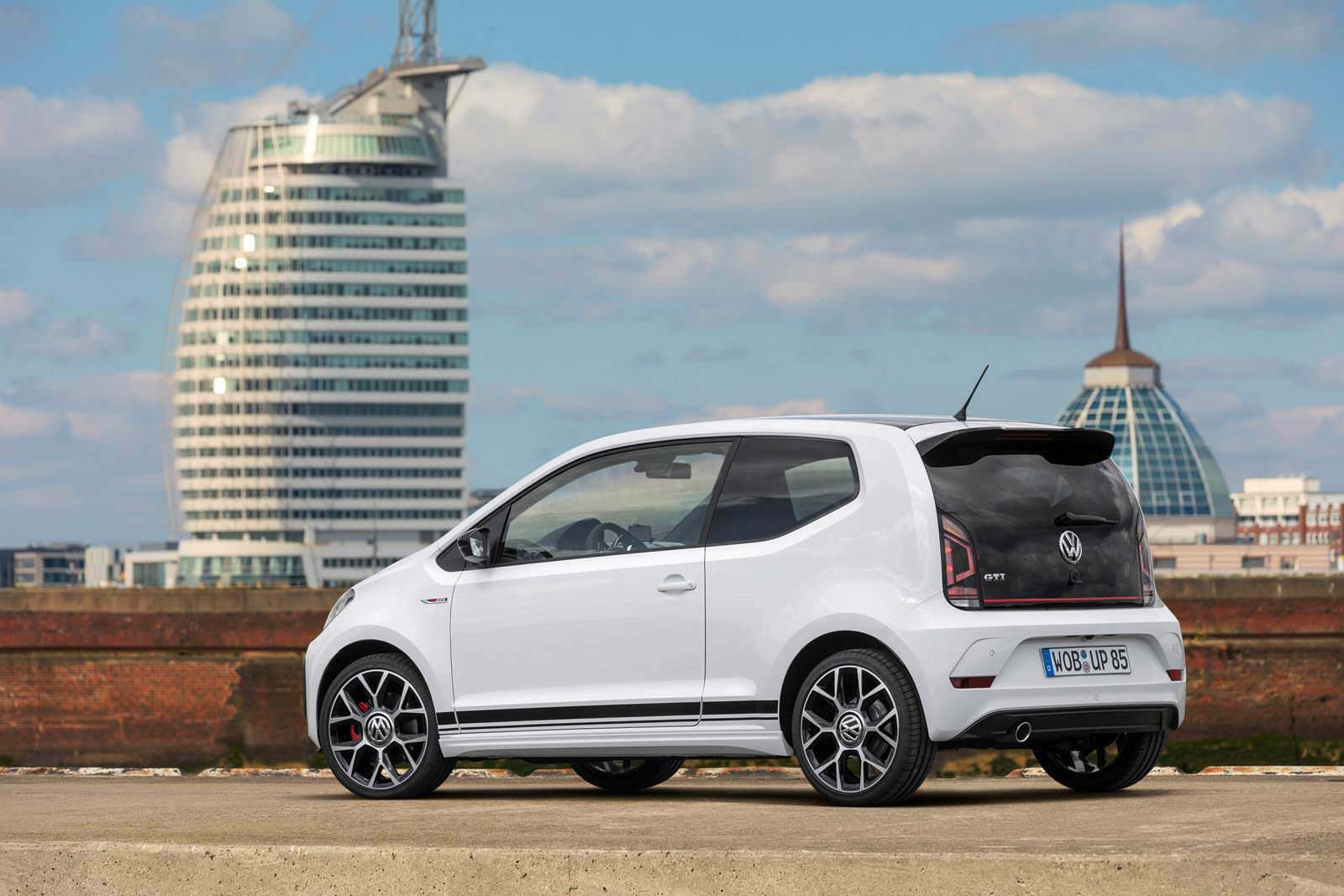 Фото | Volkswagen Up! GTI. Концепт 2017 года