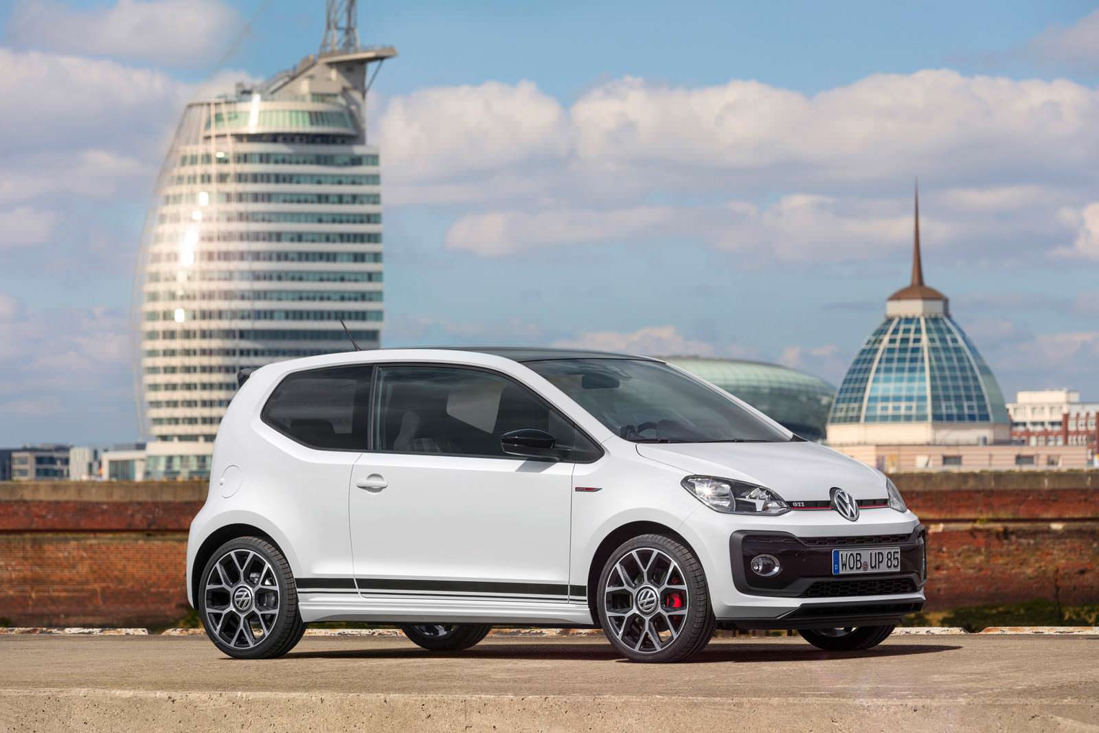 Volkswagen up GTI салон