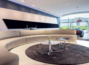 Крупнейший салон Bugatti в Дубае, ОАЭ