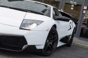 Суперкар Lamborghini Murcielago SV 2010 года выпуска