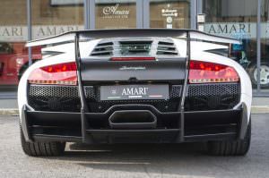 Ограниченный Lamborghini Murcielago SV 2010 года