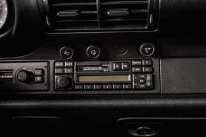Кассетный магнитофон Porsche 911 Carrera RS 3.8 1995 года