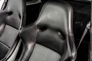 Сиденья Porsche 911 Carrera RS 3.8 1995 года выпуска