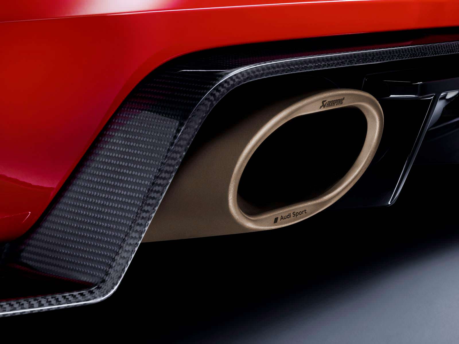 Матовые золотистые выхлопные наконечники Audi TT RS