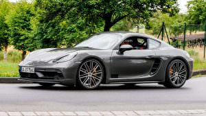 Новый Porsche 718 Cayman GTS на дорожных тестах