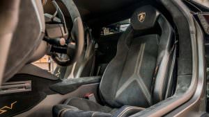 Фото салона Lamborghini Aventador SV