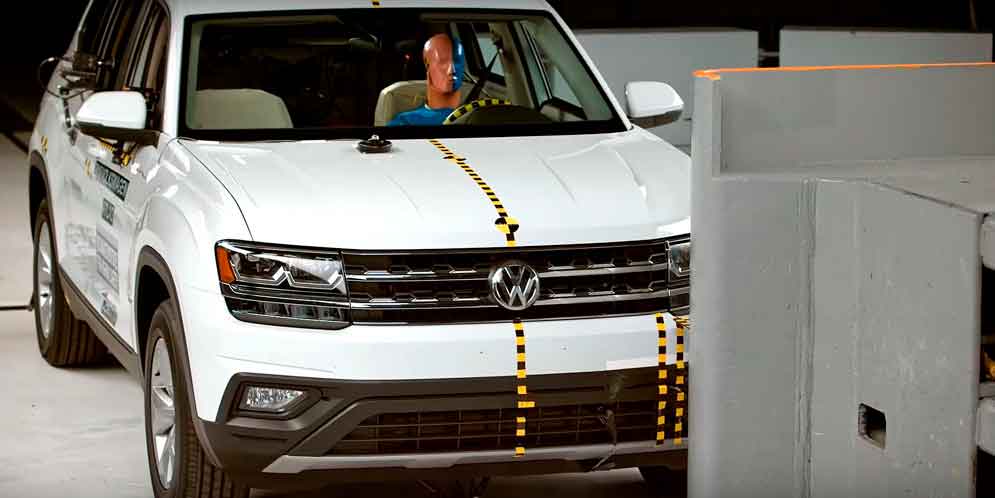 Volkswagen Atlas прошел краш-тест IIHS. Почти отлично | видео