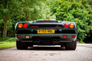 Вид сзади Lamborghini Diablo SV