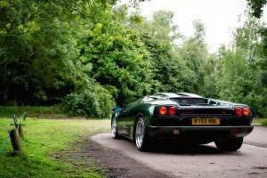 Праворульная Lamborghini Diablo SV