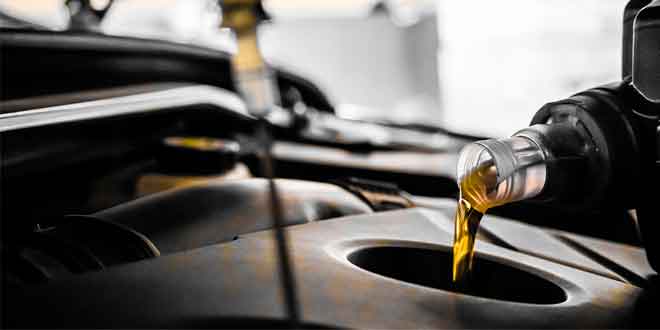 Насколько часто нужно менять моторное масло?