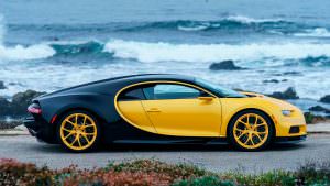 Жёлто-чёрный Bugatti Chiron в США