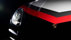 2017 Porsche Macan Special в гоночной ливрее