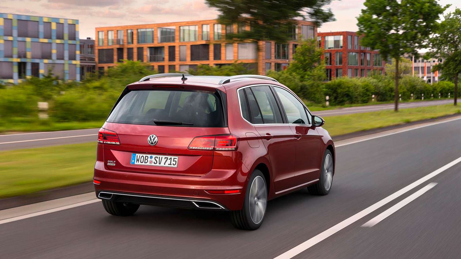 Новый Volkswagen Golf Sportsvan 2018 года