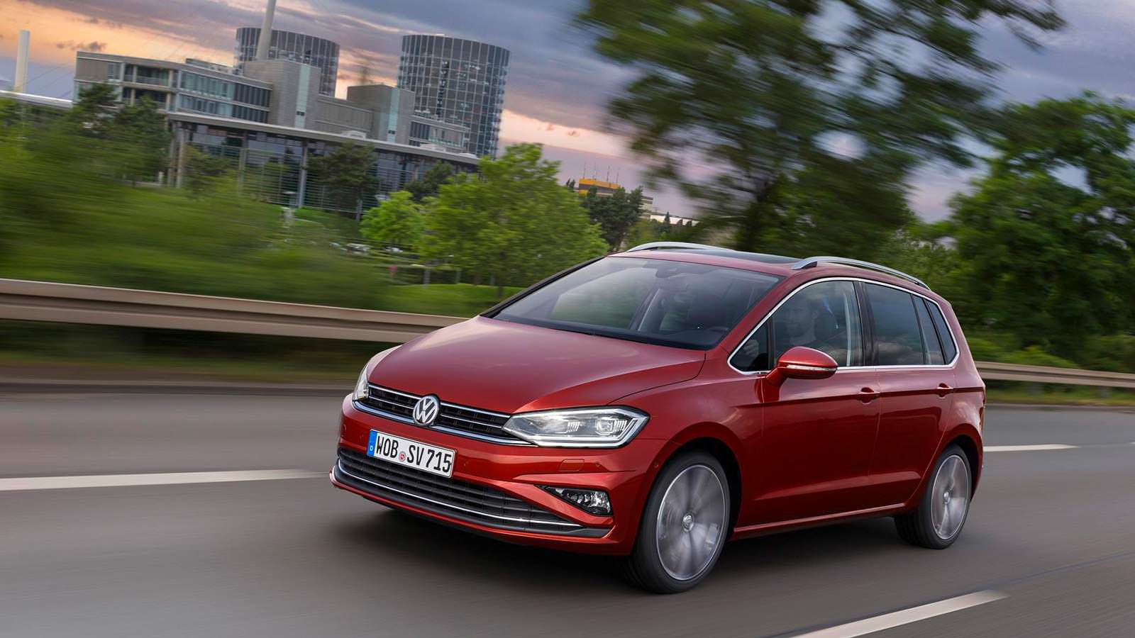 Фото | Новый Volkswagen Golf Sportsvan 2018 года