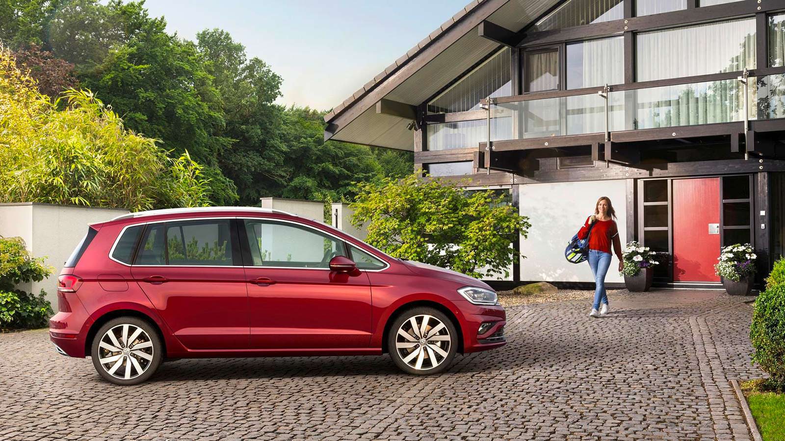 Обновление Volkswagen Golf Sportsvan 2018 года