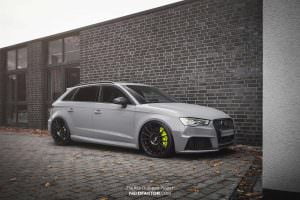 Audi RS3 цвета Nardo Grey
