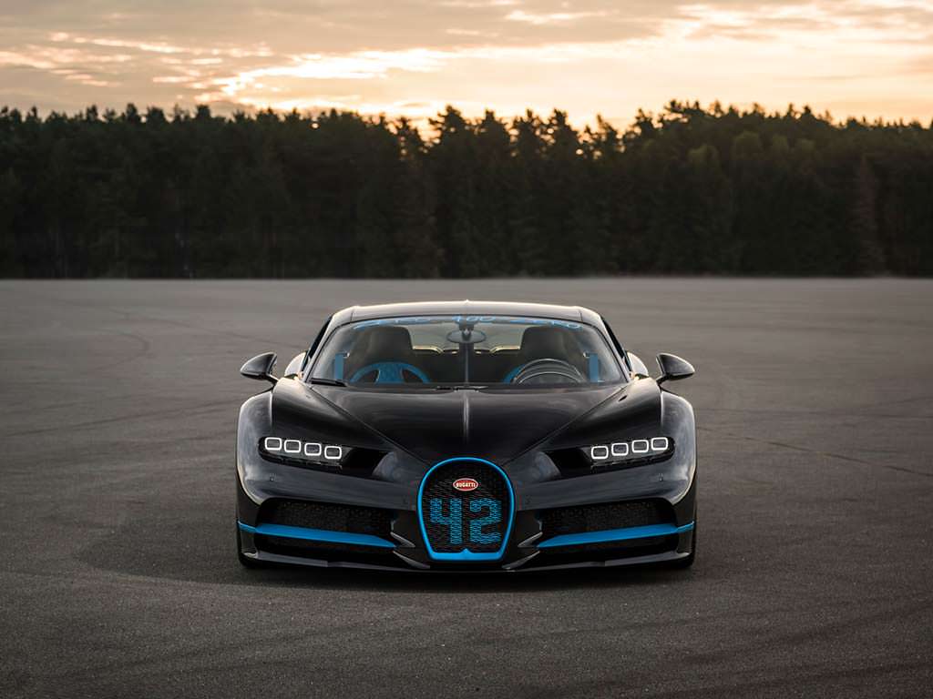 Новый Bugatti Chiron