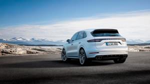 Внедорожник Porsche Cayenne Turbo 2018