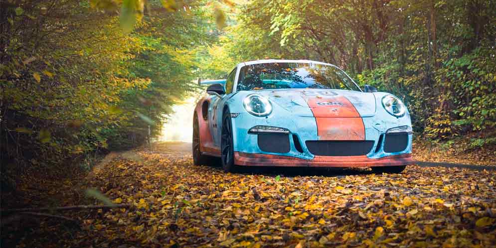 Porsche 911 GT3 RS с эффектом ржавчины на ливрее Gulf | фото