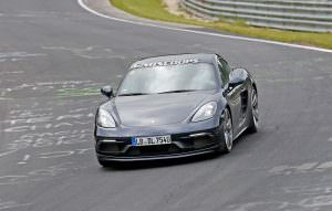 Новый Porsche 718 Cayman GTS тестируют в Нюрбургринге