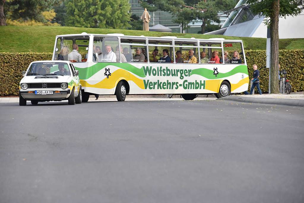 Экскурсионный автобус Volkswagen Golf Bähnle