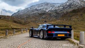 Уникальный суперкар Porsche 911 GT1