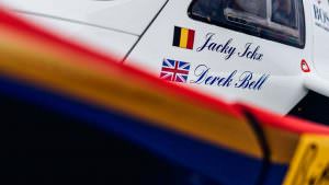 Porsche 911 Carrera 4 GTS British Legends Edition Дерек Белл