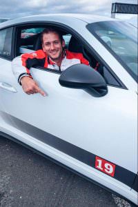 Ник Тэнди Porsche 911 Carrera 4 GTS British Legends Edition