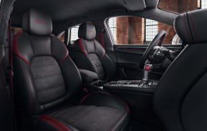 Интерьер Porsche Macan Turbo Exclusive Performance Edition