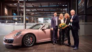 Подарок Porsche теннисистке Лауре Зигемунд
