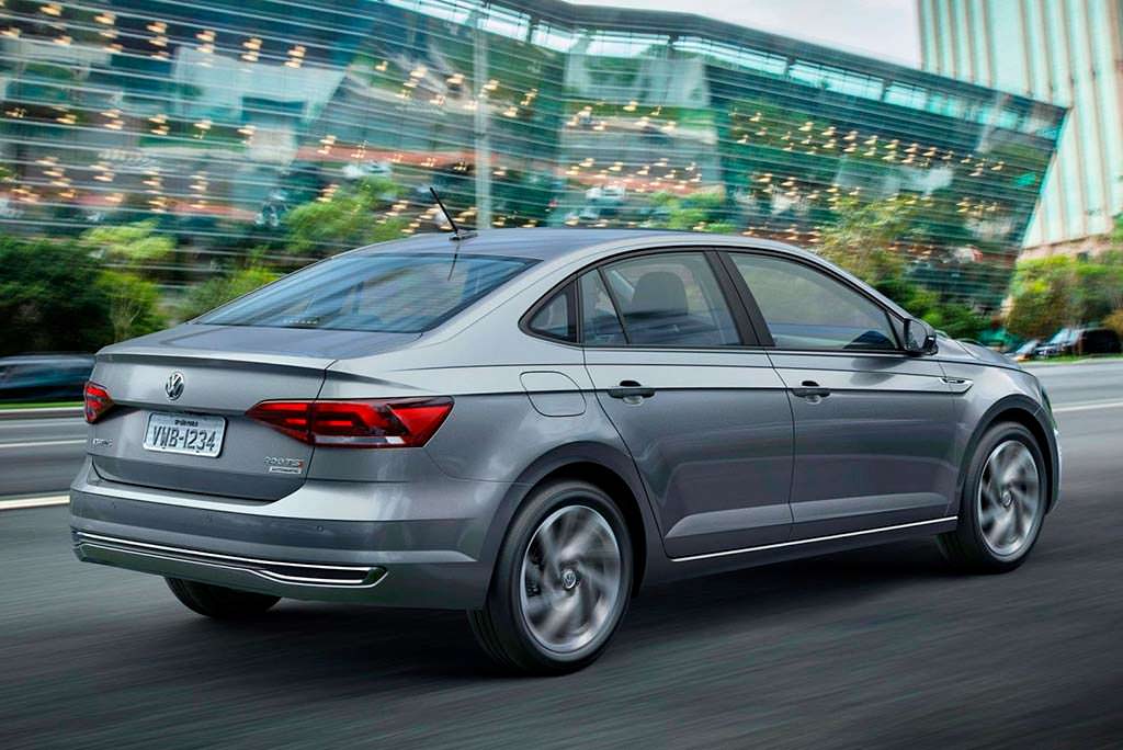 Новый Volkswagen Polo Sedan 2018 для Бразилии