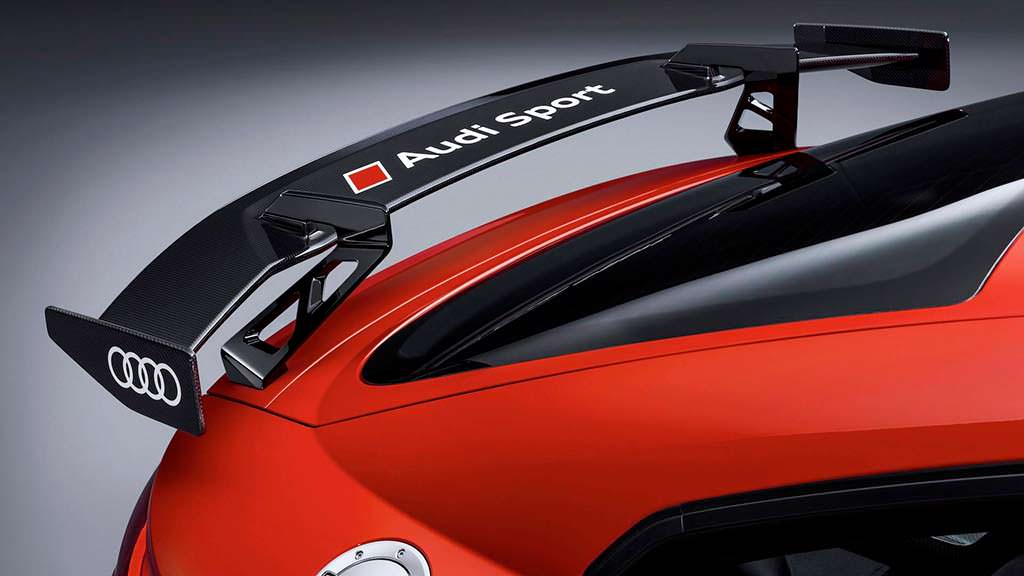 Углеродный спойлер Audi TT Clubsport Concept