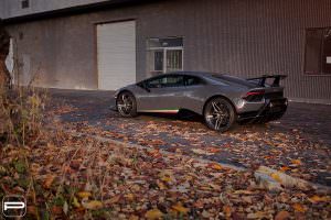 Новый Lamborghini Huracan Performante на дисках PUR RS22