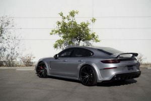 Новая Porsche Panamera в обвесе TechArt на дисках Forgiato