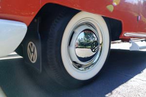 Оригинальные колпаки на колесах Volkswagen Microbus Deluxe