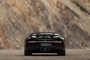 Bugatti Chiron в стиле бэтмобиля 1966 года