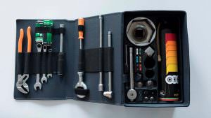 Оригинальный набор инструментов Bugatti EB110 GT 1993 года