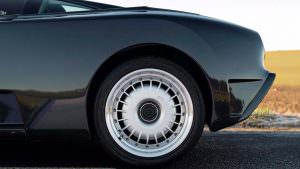 Оригинальные колёса Bugatti EB110 GT 1993 года выпуска