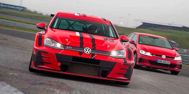 Гоночный Volkswagen Golf GTI TCR обновился на 2018 год | видео