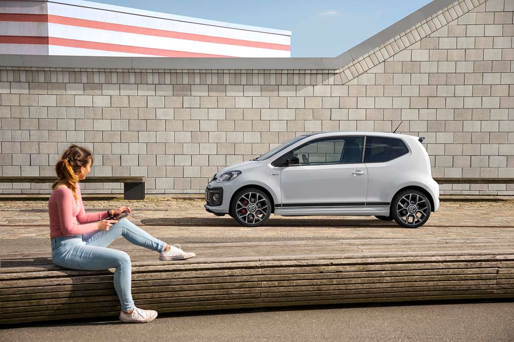 Хот-хэтч Volkswagen Up! GTI