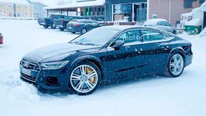 Мул Audi RS7 Sportback 2019 на зимних тестах