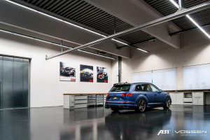 Синий Audi SQ7 от ABT Sportsline и Vossen Wheels