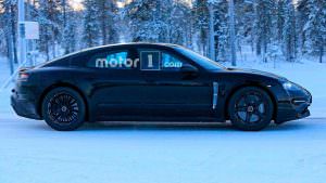 Электрокар Porsche Mission E на зимних испытаниях