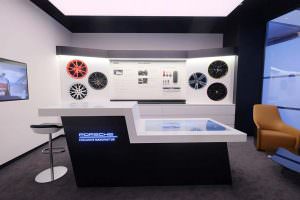 Студия Porsche в Гуанчжоу