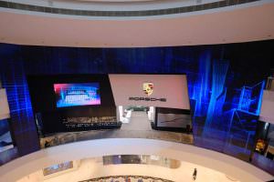 Студия Porsche в городе Гуанчжоу