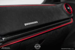 Углеродное волокно в отделке салона Audi RS3 Sedan