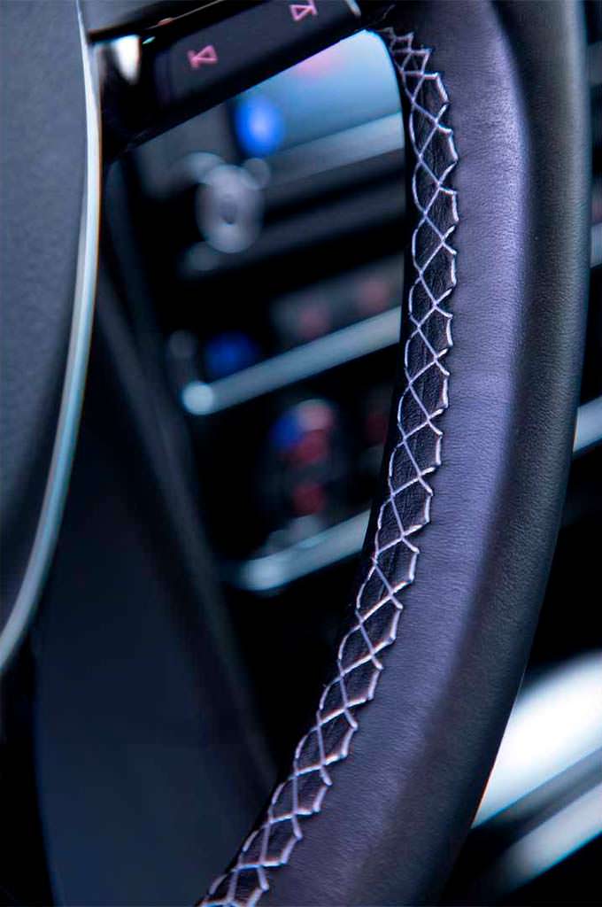 Руль в кожаной обшивке Volkswagen Passat GT 2018