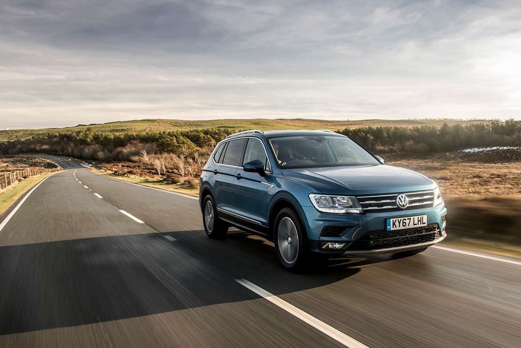 Праворульный Volkswagen Tiguan Allspace 2018